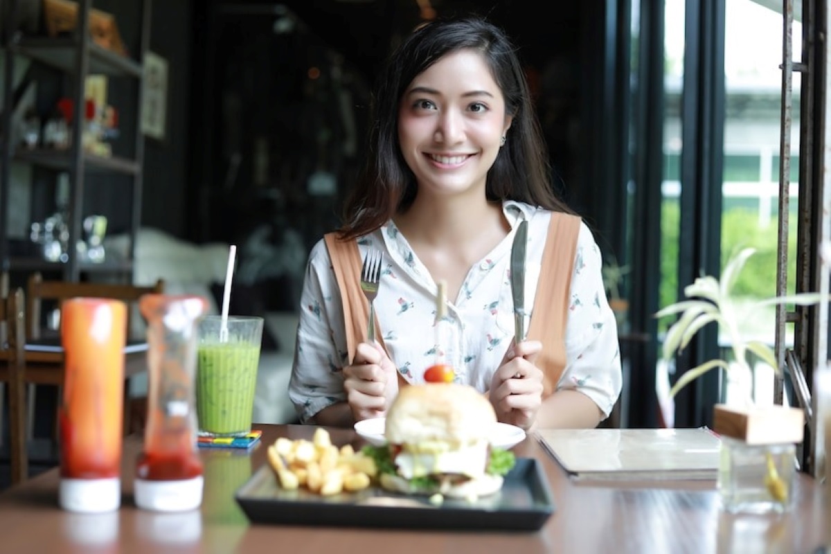 Bước đầu tiên trong việc quản lý cảm xúc là tự nhận thức về chúng. - hình 3
