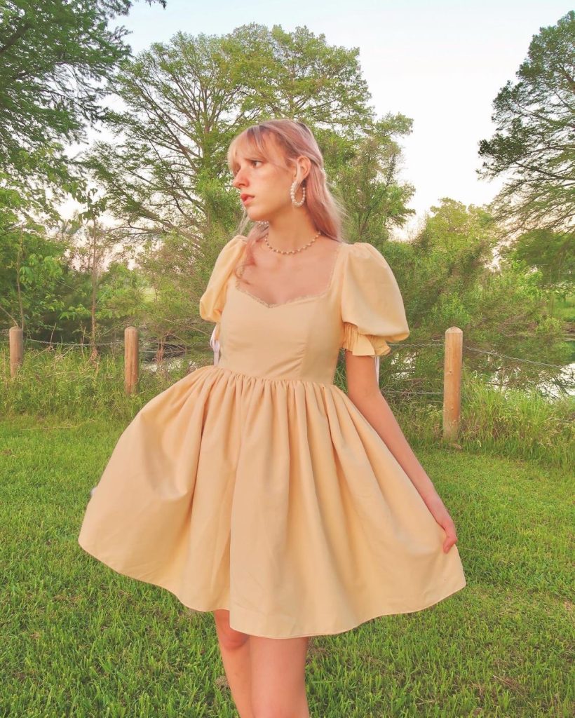 Đầm babydoll là kiểu đầm có thiết kế chân ngực cao, xòe từ trên xuống và che khuyết điểm cơ thể rất tốt. - Hình 5