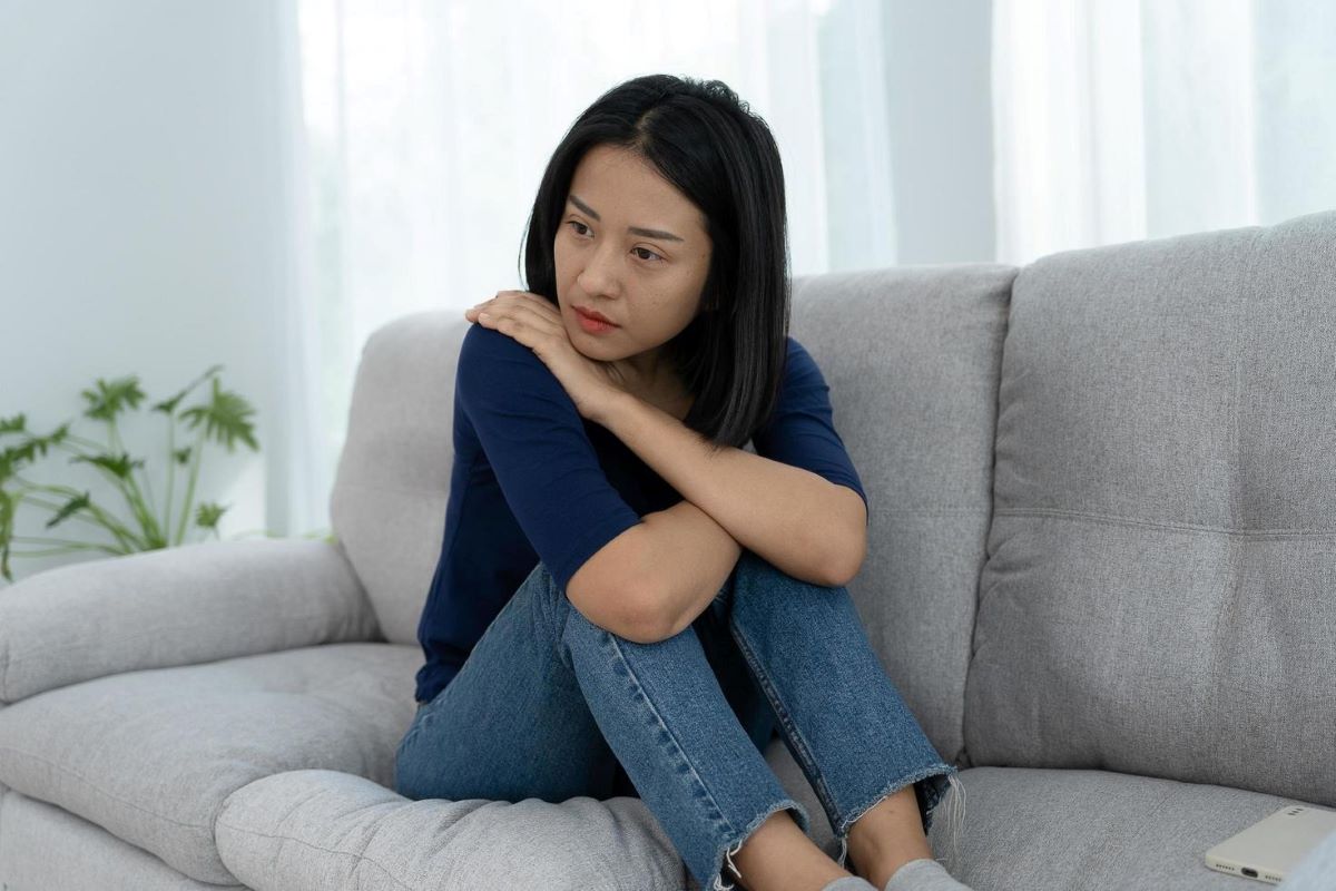 Nếu người bệnh có các triệu chứng kéo dài hoặc trở nên tồi tệ hơn, cần đi khám để được điều trị tích cực hơn. - hình 4